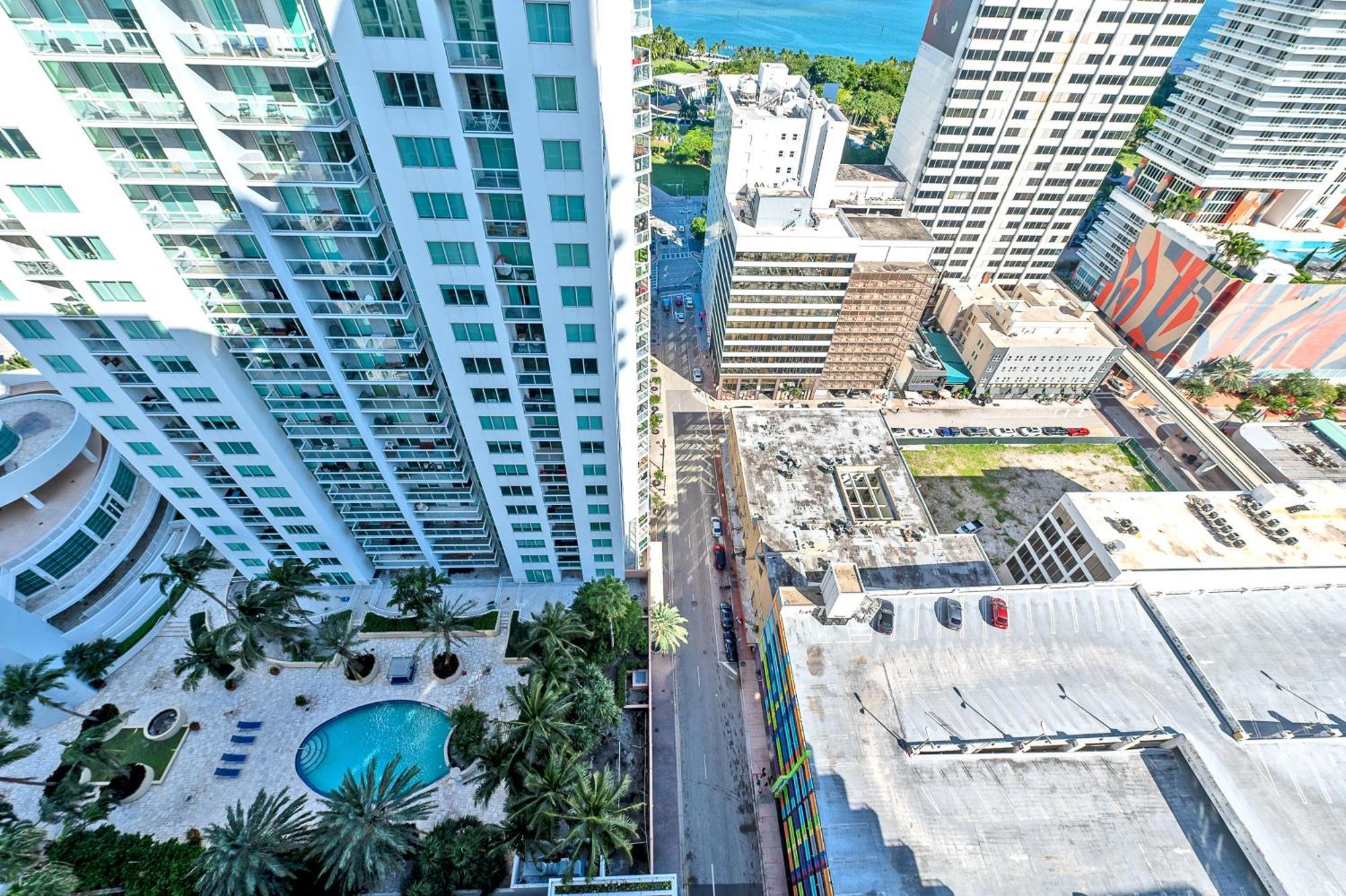 Apartamento Spacious Studio In The Heart Of Downtown Miami Exterior foto