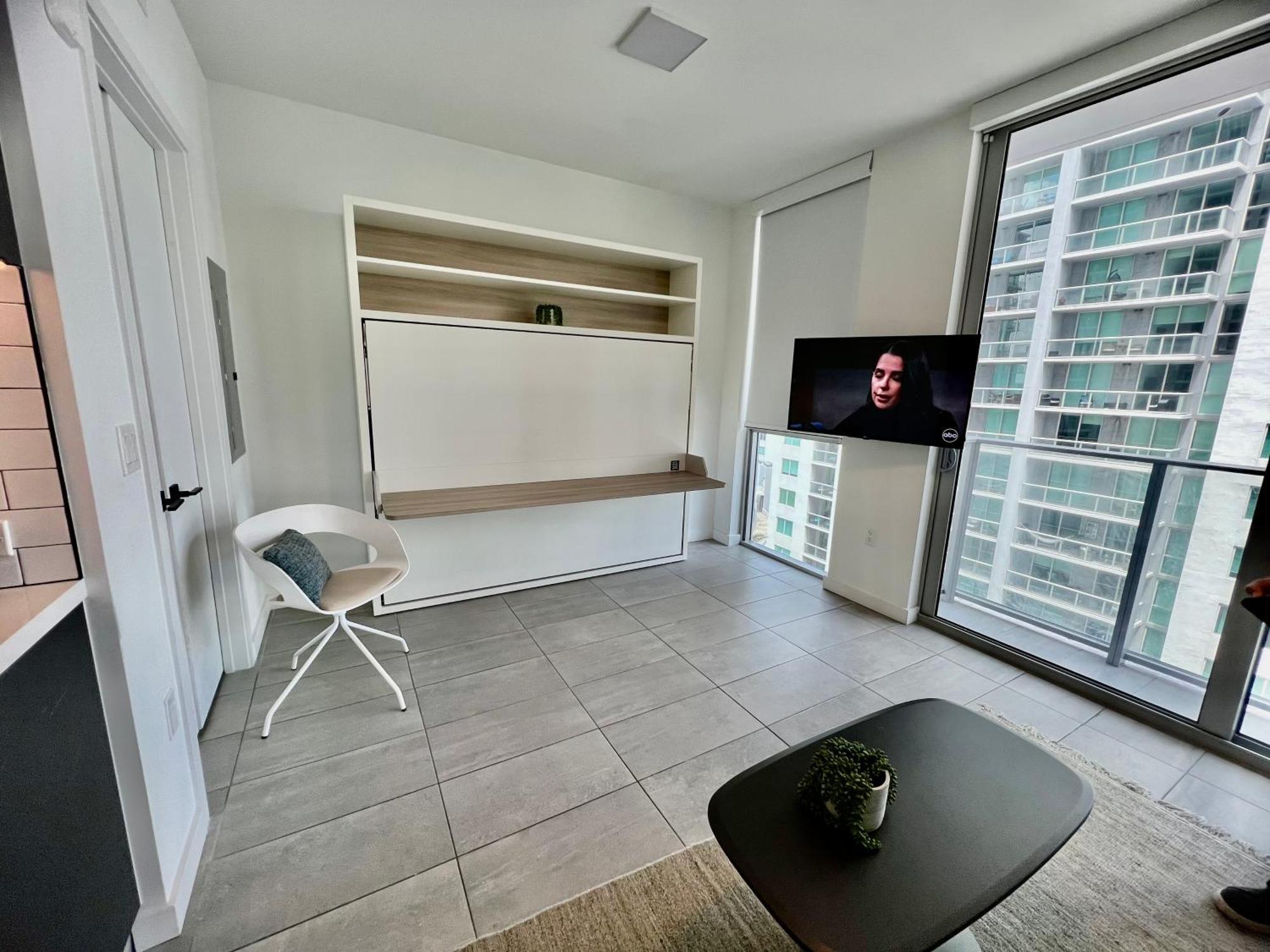 Apartamento Spacious Studio In The Heart Of Downtown Miami Exterior foto